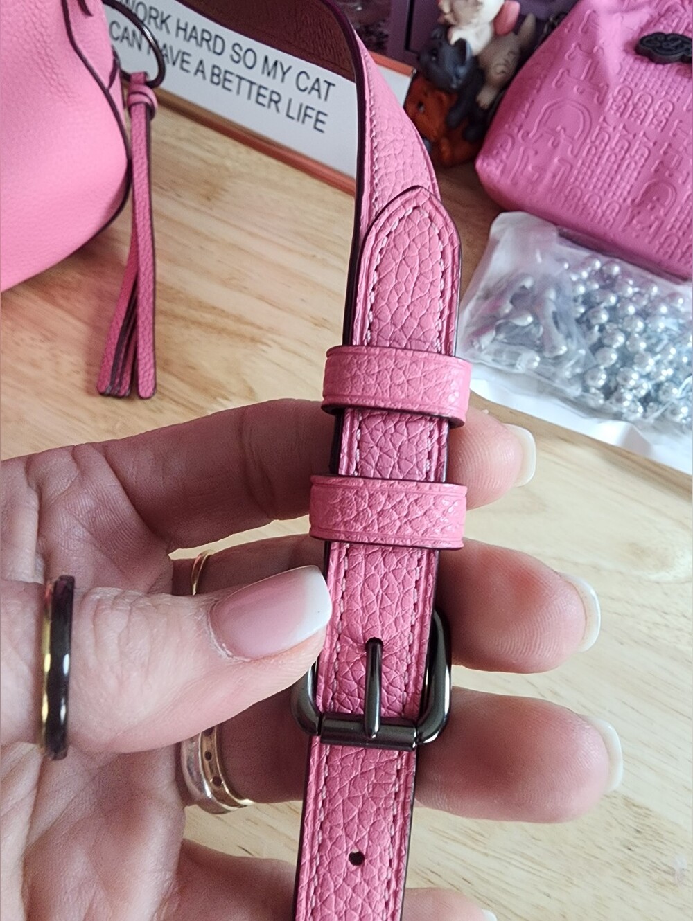 Coach Keith Haring Limited Edition Pink Pebbled Leather Heart Embossed Crossbody - Picture 4 of 11
